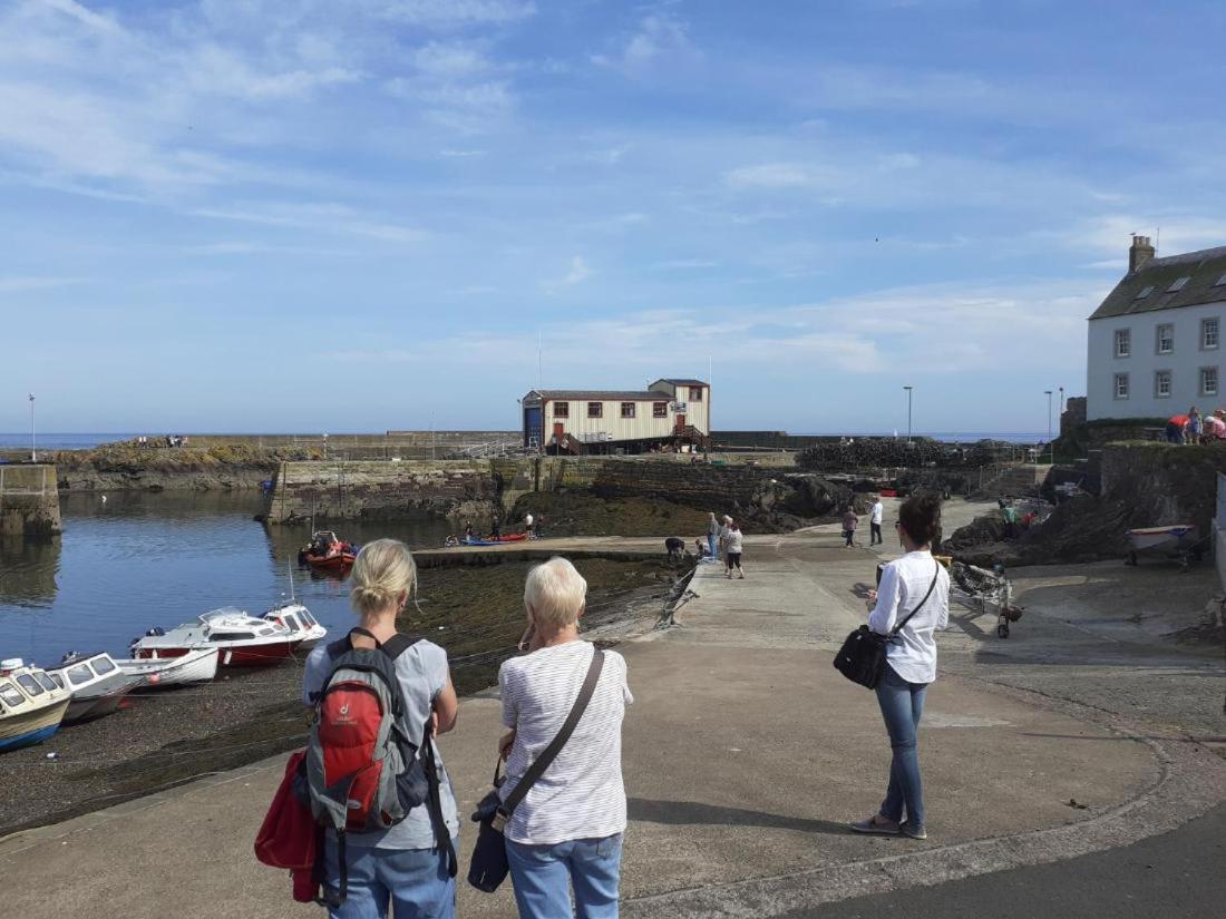 Elmbank Accommodation Berwick Upon Tweed Exterior photo