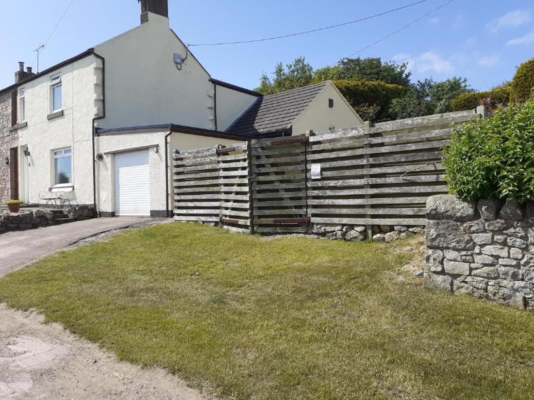 Elmbank Accommodation Berwick Upon Tweed Exterior photo